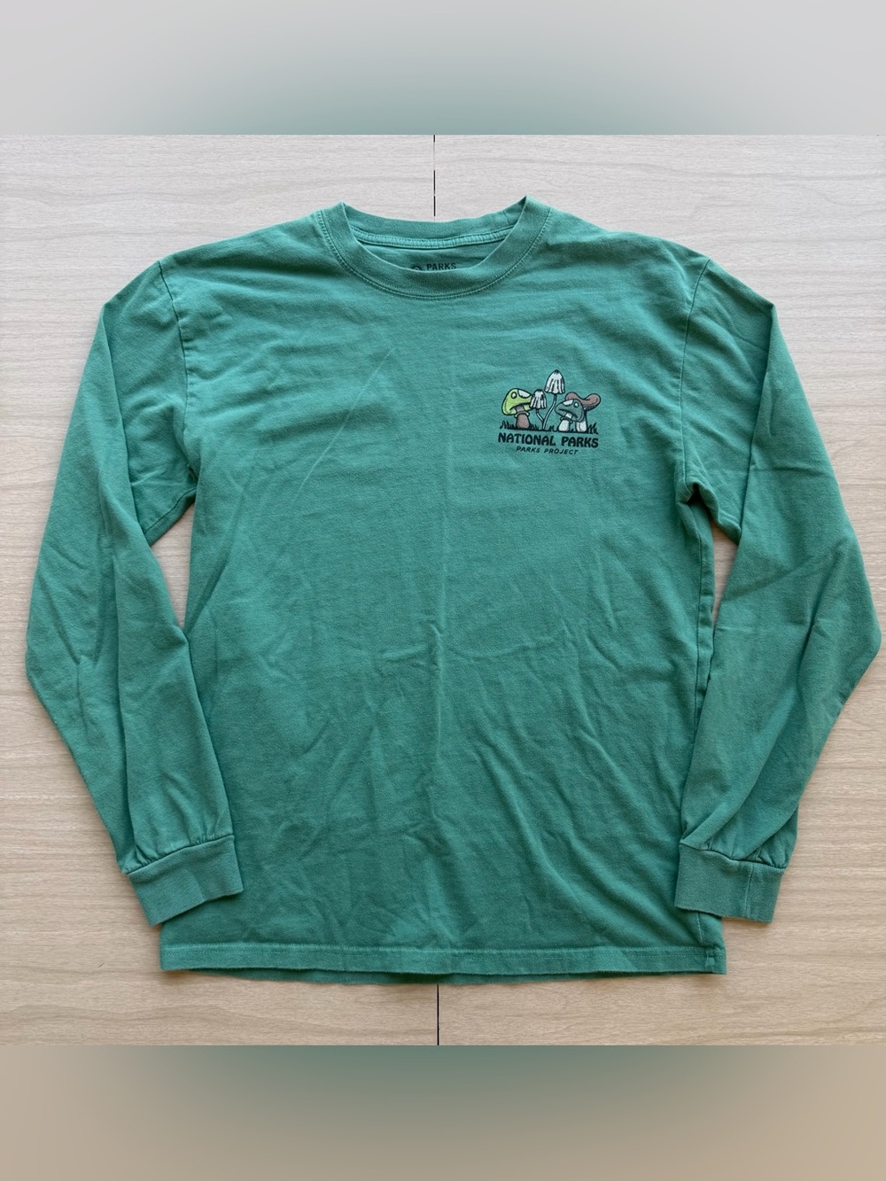 Parks Project Men’s Green Long-Sleeve Tee with National Parks Graphic S
